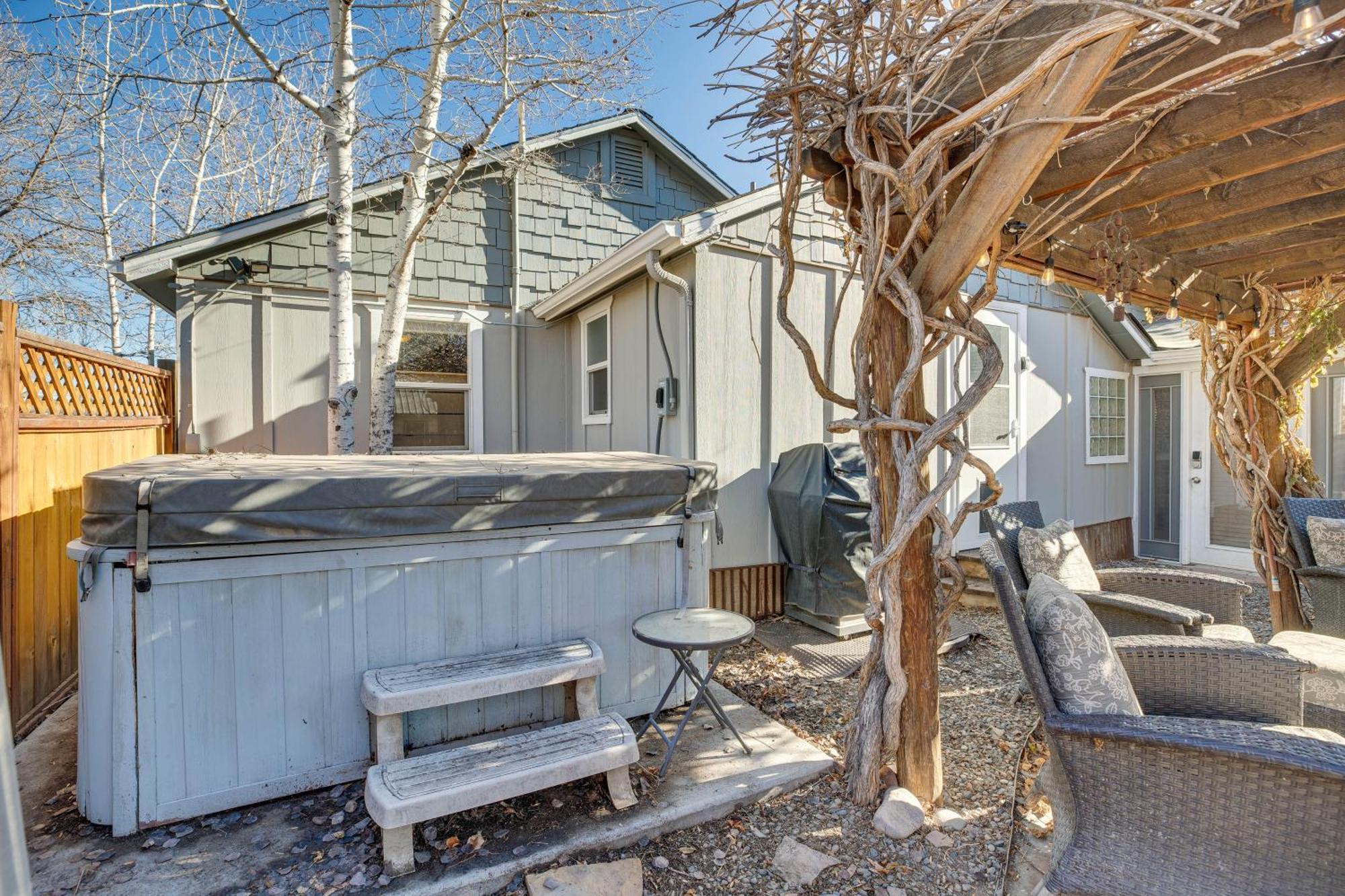 Grand Junction Home With Hot Tub 2 Mi To Downtown! Exterior photo